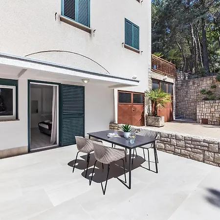 With Parking Space Rabac, Labin - 9652 Apartment *