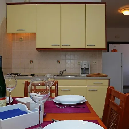 Apartman With Parking Space Rabac, Labin - 9652 *