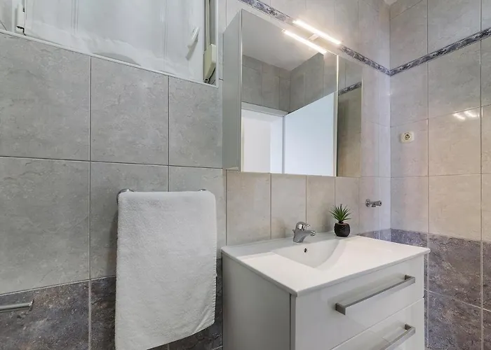 Appartement With Parking Space Rabac, Labin - 9652